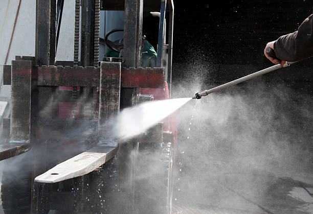 Maquoketa, IA Pressure Washing Services Company